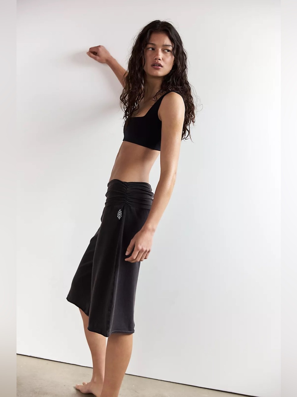 FP Movement Hot Shot Renewal Pant Crop Black Free People Black Athletic Shorts - Picture 2 of 8